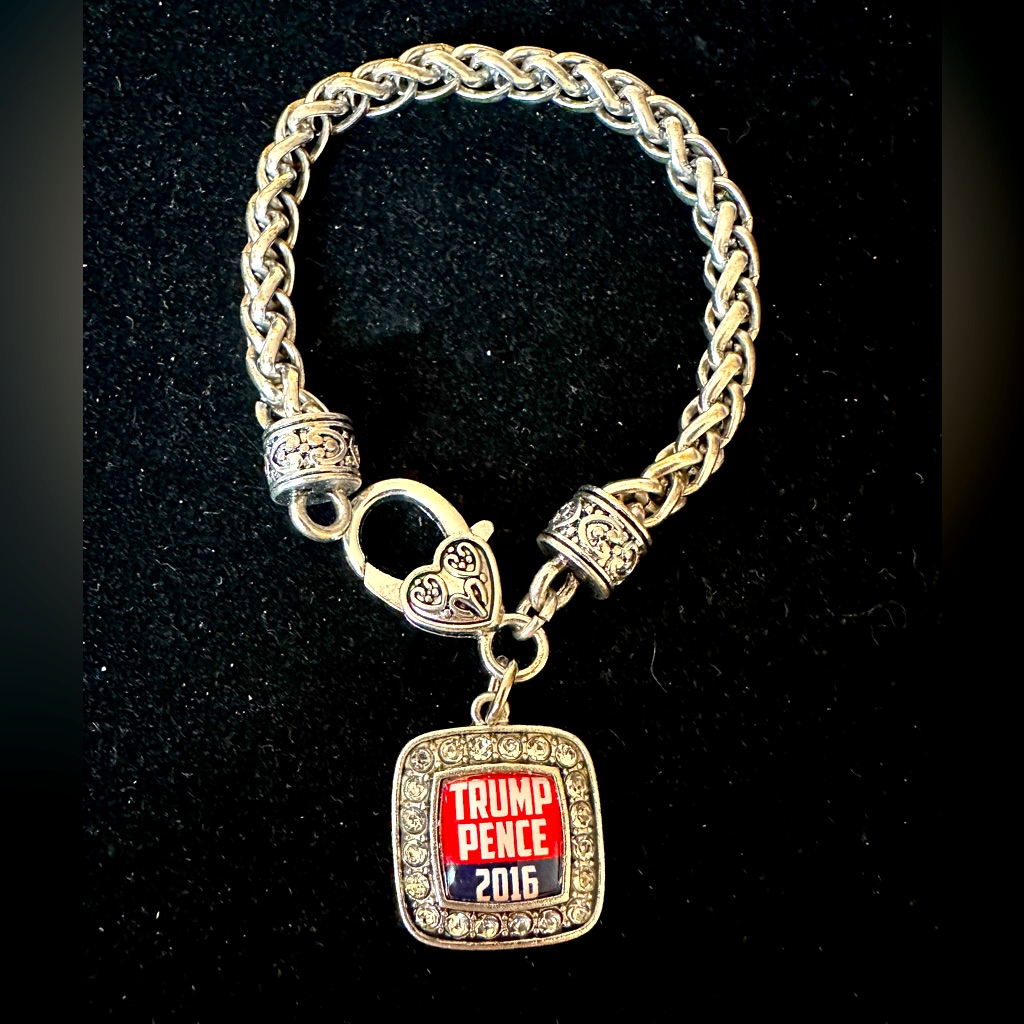 Trump /Pence Bracelet 2016 Charm Silvertone Braided Links Heart Clasp Guc 8”